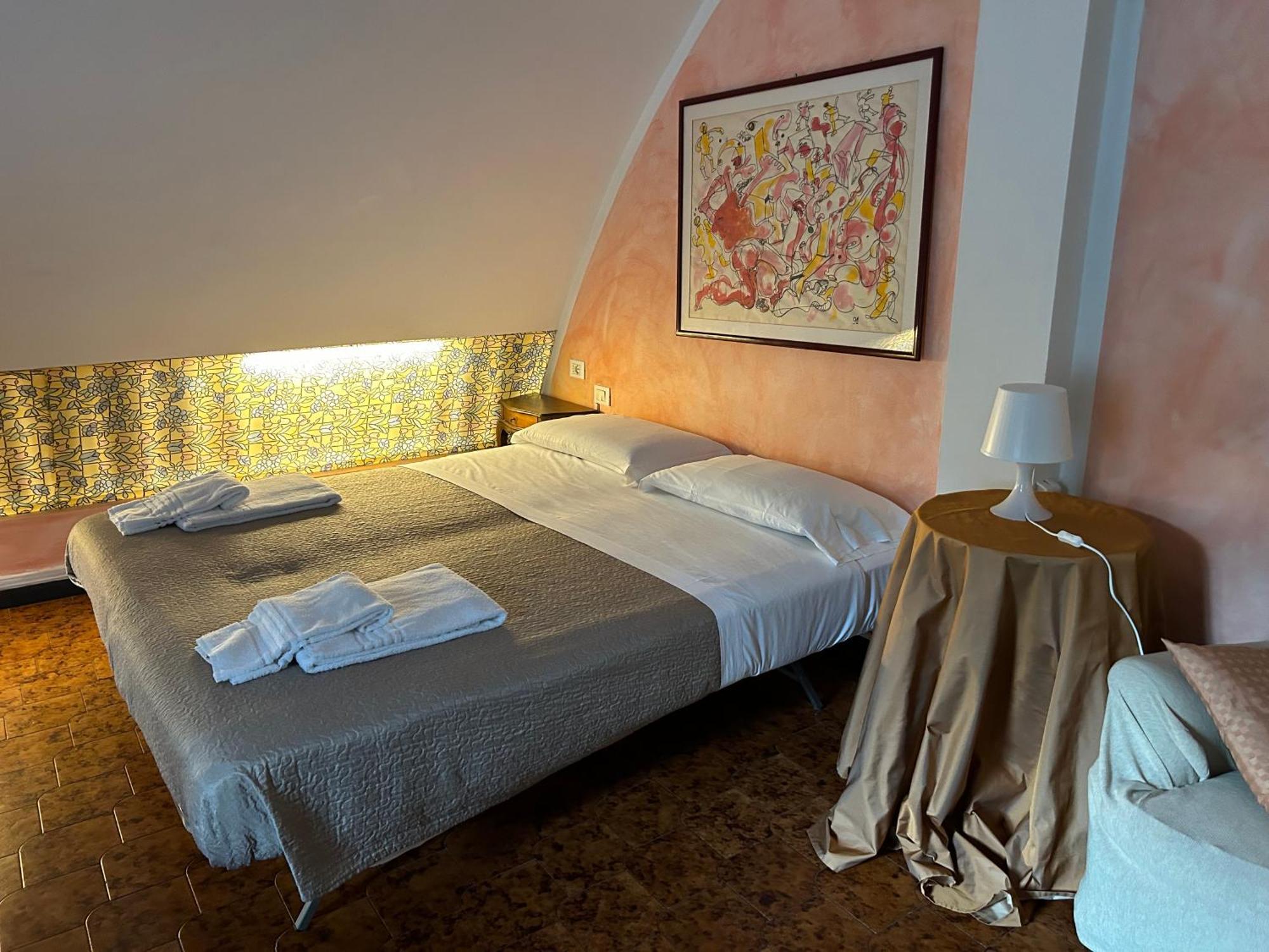 Azzurra Apartment *